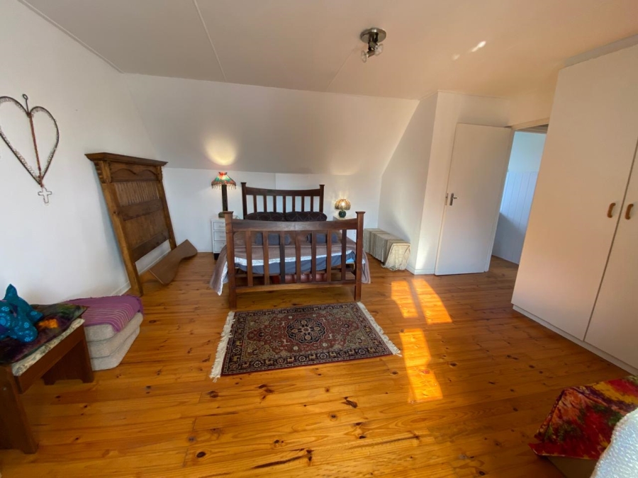 4 Bedroom Property for Sale in King George Park Western Cape